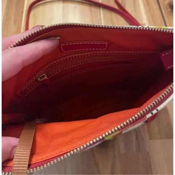 Disney Dooney & Bourke Bag - Snow White And The Seven Dwarfs - Crossbody - Picture 6 of 9